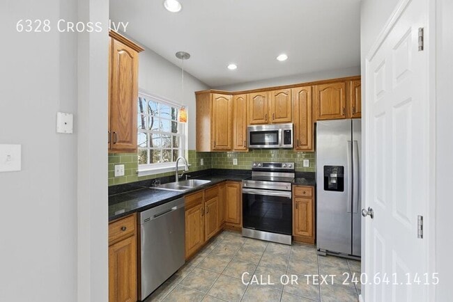 Building Photo - 6328 Cross Ivy Rd