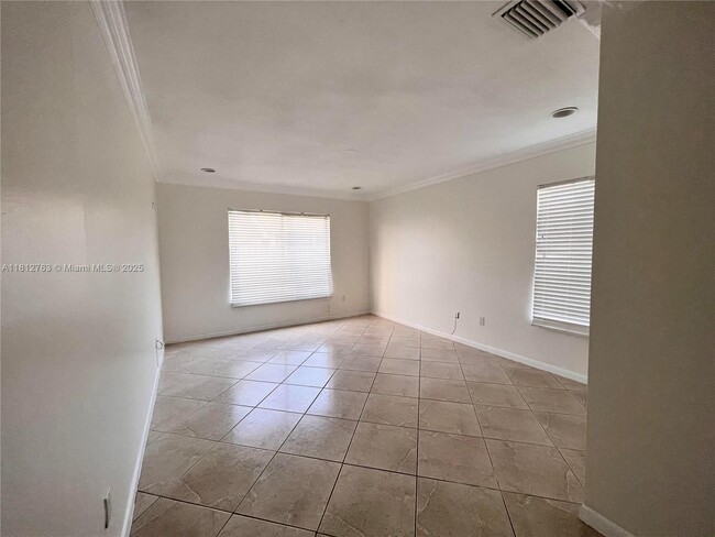 Building Photo - 9554 Biscayne Park Ct