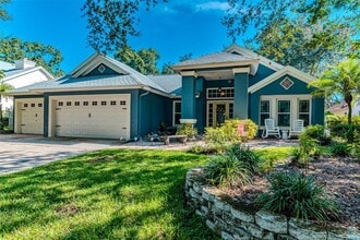 Building Photo - 6206 Farthing St