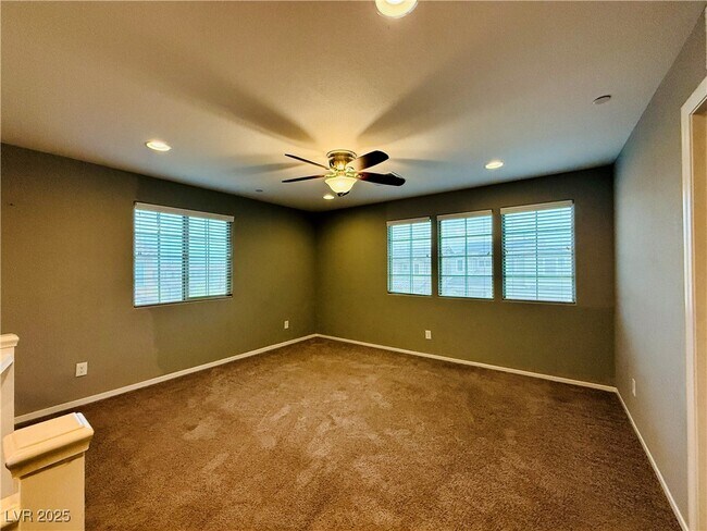 Building Photo - 253 Kindly Way