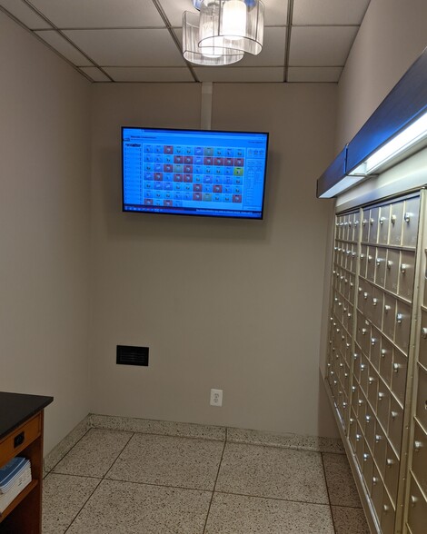 Mail Room - 1435 4th St SW