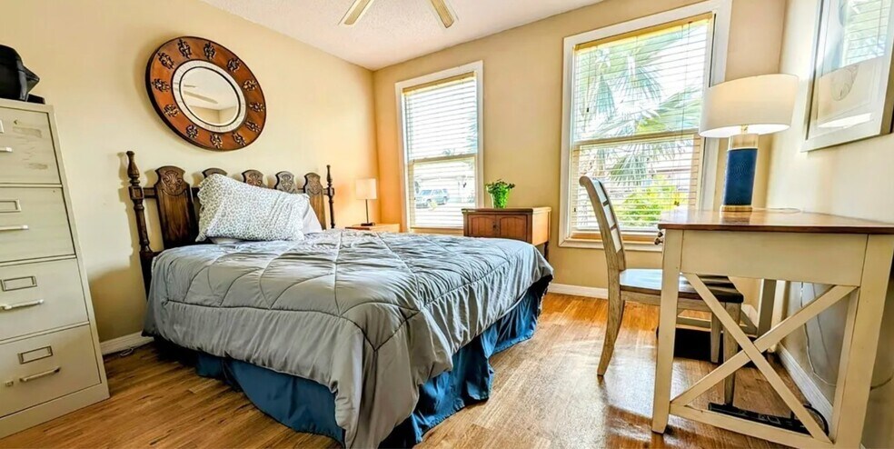 Building Photo - 18686 Van Nuys Cir