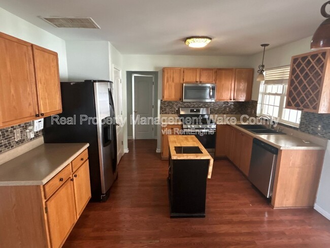 Building Photo - 4417 Crowfield Dr