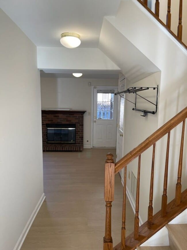 Building Photo - 4136 Hummel Way