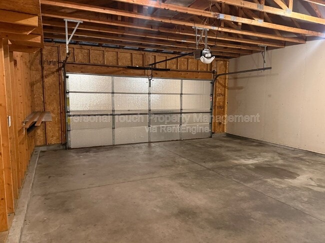 Building Photo - 1143 39th Ave S