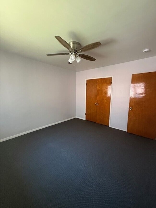 Building Photo - 544 W 120th St