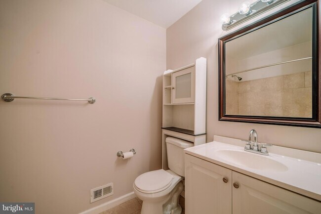 Building Photo - 11965 Greywing Ct