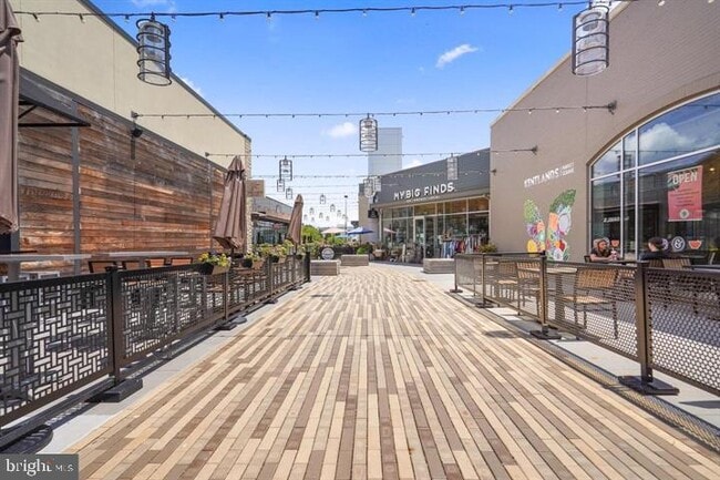 Building Photo - 576 Orchard Ridge Dr