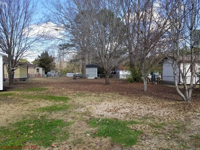 Building Photo - Great Home in Blouder Bluff