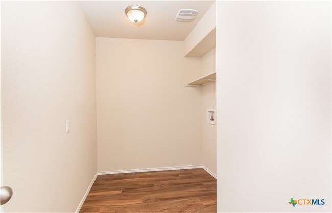 Building Photo - 2319 Pintail Loop