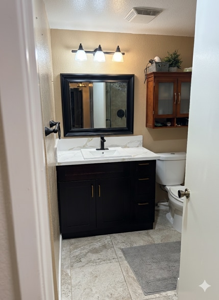 Winter 2026 - 17914 Magnolia Blvd