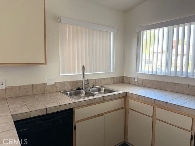 Building Photo - 79700 Ave 42