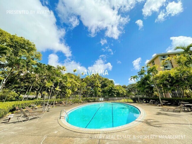 Building Photo - 1519 Nuuanu Ave