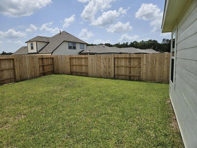 Building Photo - 10710 Ellerston Rd