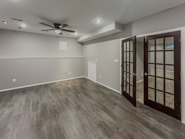 Building Photo - 43263 Somerset Hills Terrace