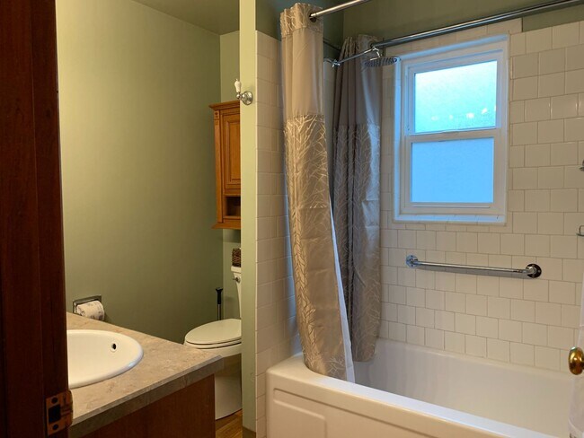 Building Photo - TFSC-A400