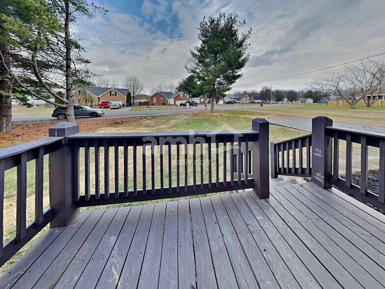 Building Photo - 109 Magnolia Dr