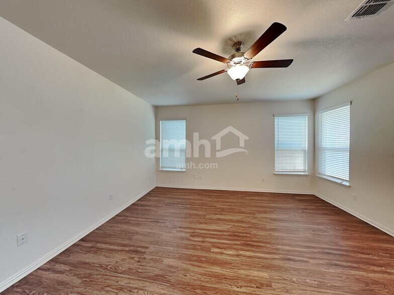 Building Photo - 344 Aspen Waters