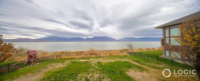 Building Photo - 1852 Centennial Blvd