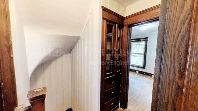 Building Photo - 507 Meigs St