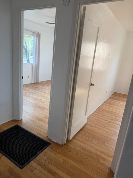 Building Photo - 4161 Mesa Verde Ave NE