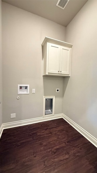 Building Photo - 701 Ransom Wy