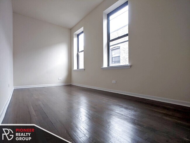 Building Photo - 2323 N Kedzie Blvd