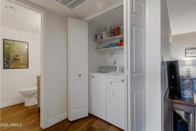 Building Photo - 5102 N 31st Pl