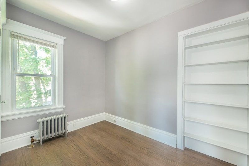 Building Photo - 233 Glenwood Ave