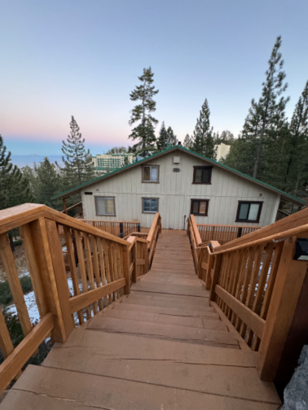 Building Photo - 355 Tramway Dr