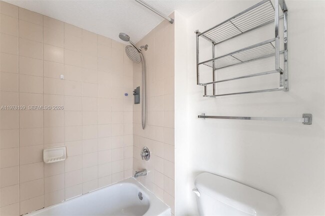 Building Photo - 630 85th St