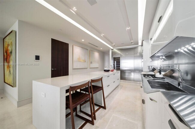 Building Photo - 9701 Collins Ave