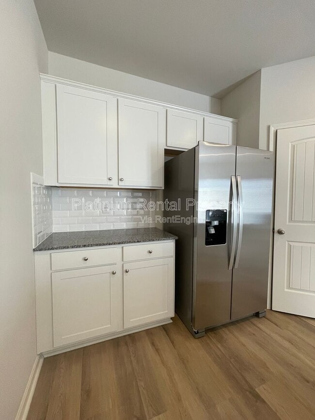 Building Photo - 56 Rustin Rdg