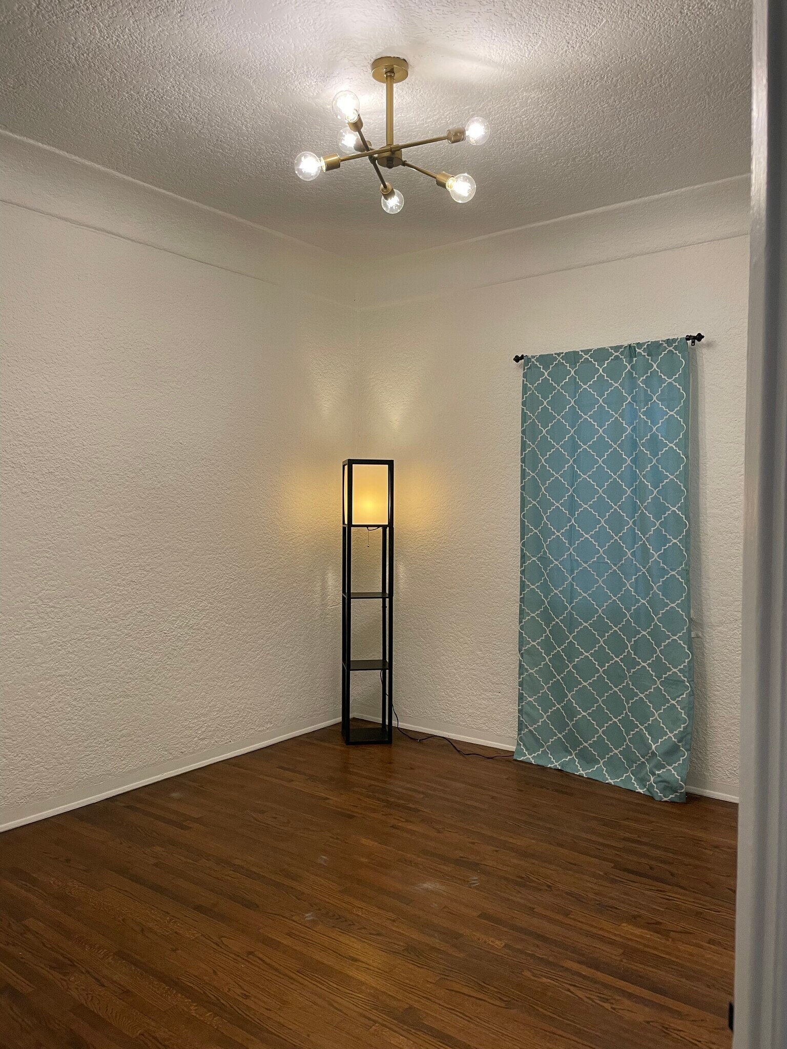 Bedroom - 616 Magnolia Ave