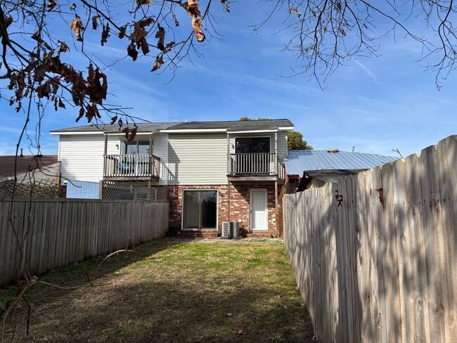 Building Photo - 5039 Popperdam Creek Dr