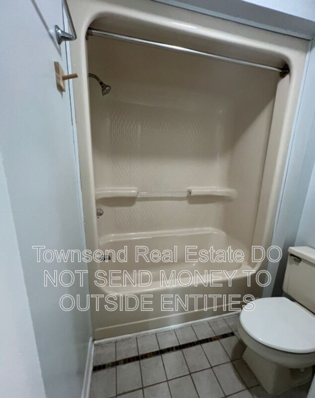 Building Photo - 501 Cypress Trace Dr