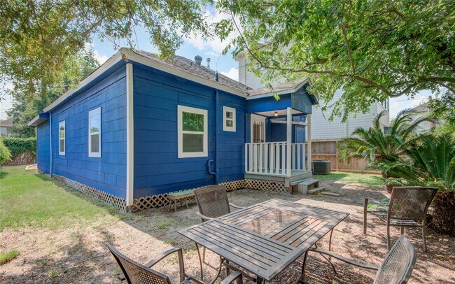 Building Photo - 2712 Link Rd