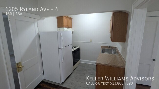 Building Photo - 1205 Ryland Ave