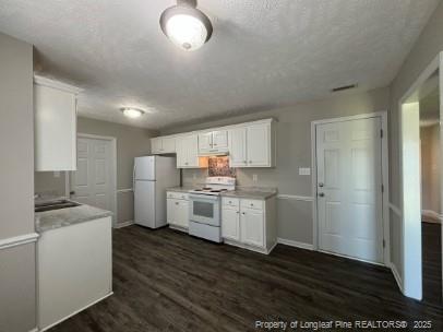 Building Photo - 3808 Raider Ct