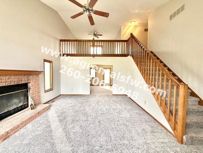 Building Photo - 3 Bedroom House