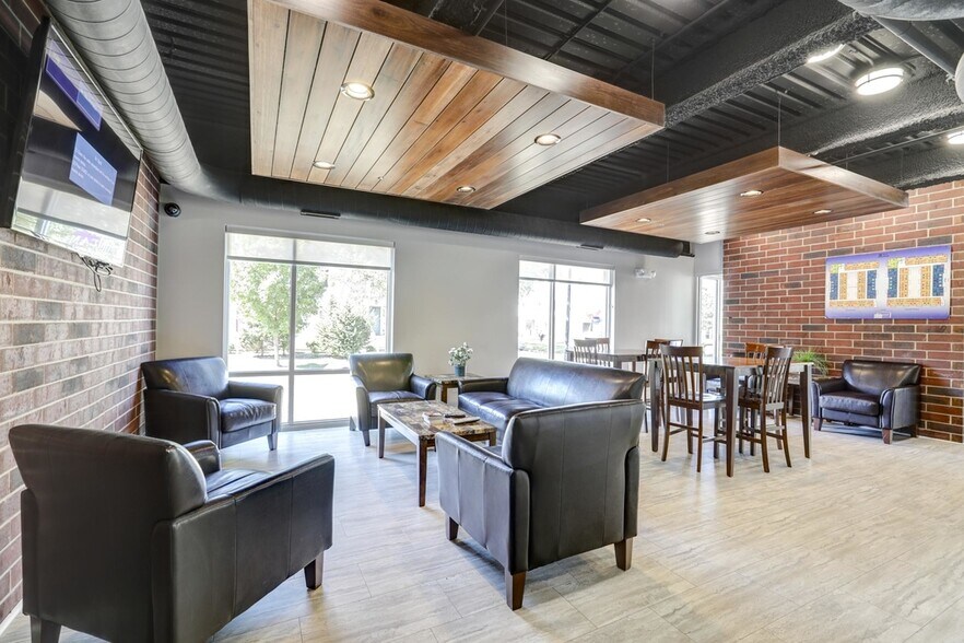 Maywood Apartments 51 E John St Champaign IL 61820 Apartment Finder