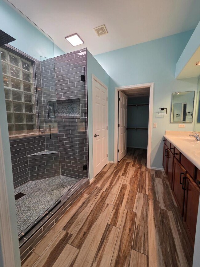 Building Photo - 10610 Garnet Sky Ct