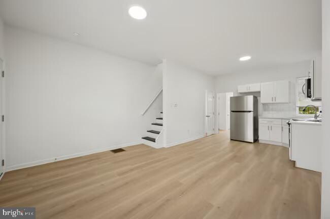 Building Photo - 5931 N Norwood St