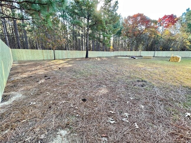 Building Photo - 140 Gibbs Rd