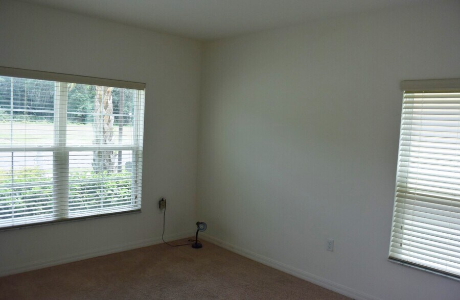 Building Photo - 3868 Carrick Bend Dr