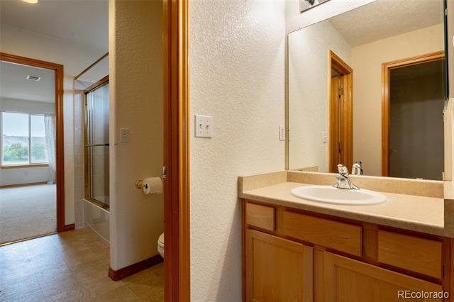 Building Photo - 17302 E Pondlilly Dr