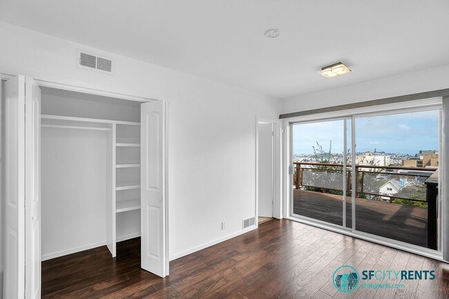 Building Photo - Noe Valley: Single Family Home w/ Views, D...