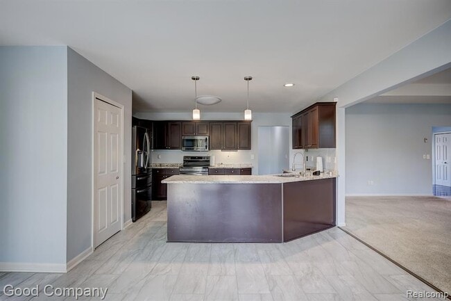 Building Photo - 2924 Wessels Dr