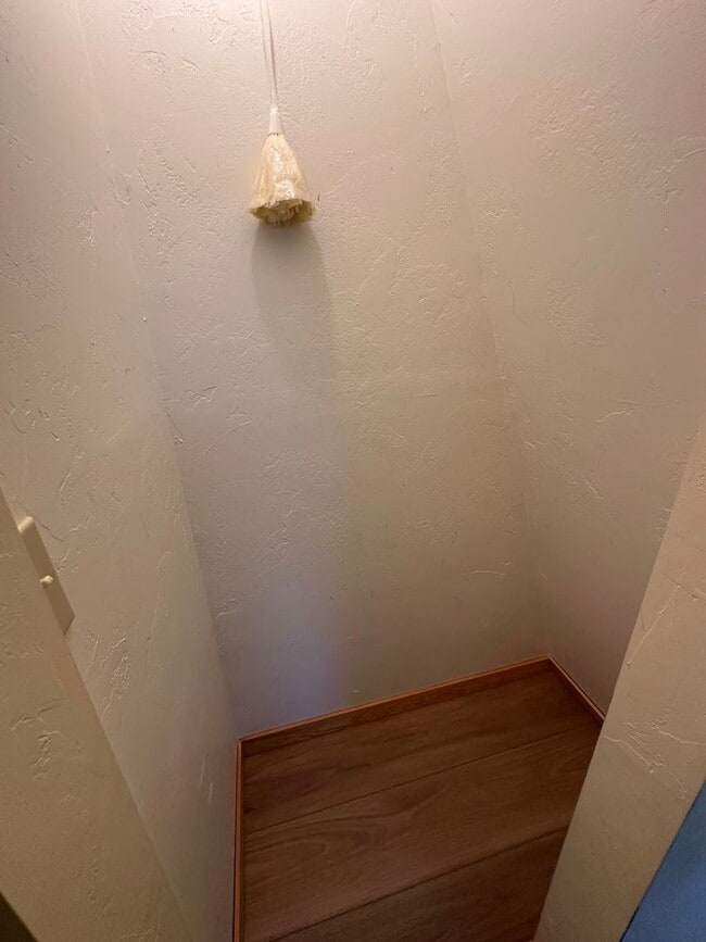 Building Photo - Charming Studio Loft in Arcata – Close to Plaza & Cal Poly Humboldt