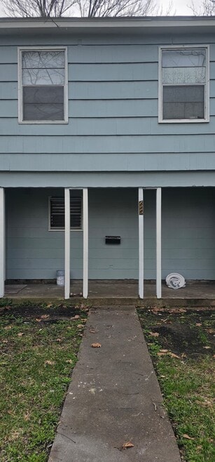 Building Photo - 1217 3rd Ave N